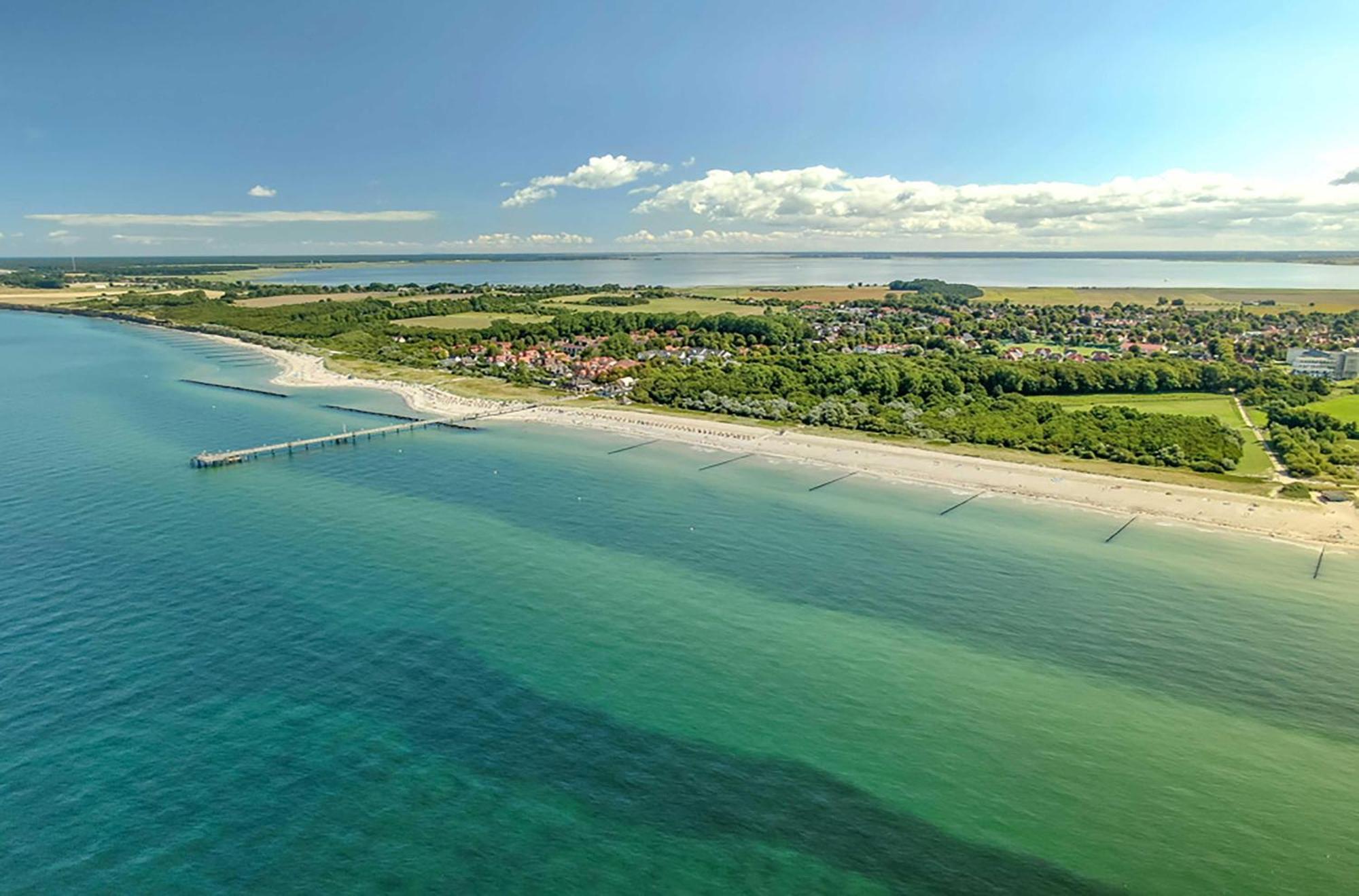 Ferienwohnung Ostseeblick Mit Balkon Wustrow  Zewnętrze zdjęcie
