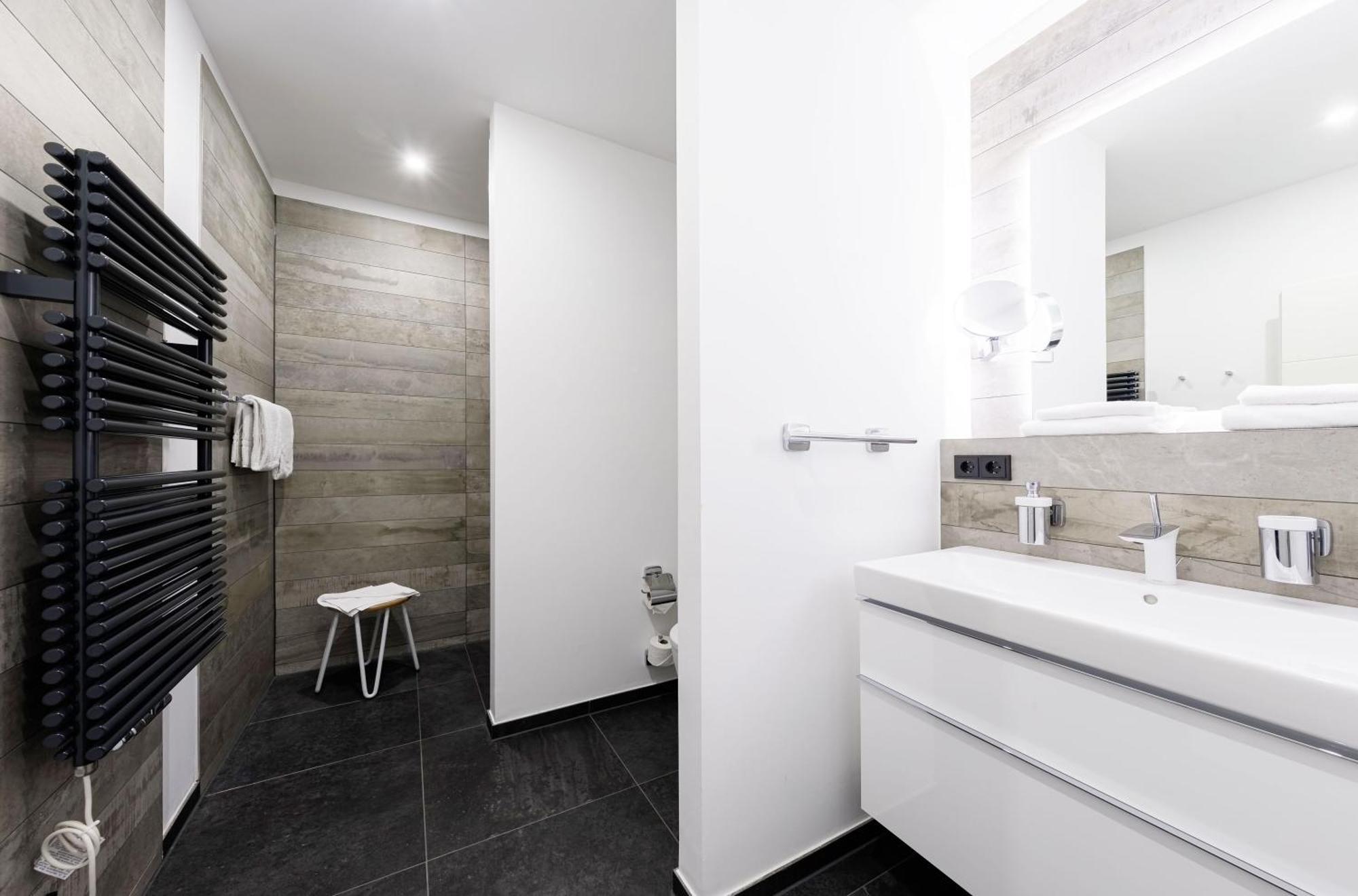 Ferienwohnung Ostseeblick Mit Balkon Wustrow  Zewnętrze zdjęcie